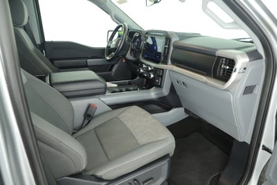 2022 Ford F-150 Base