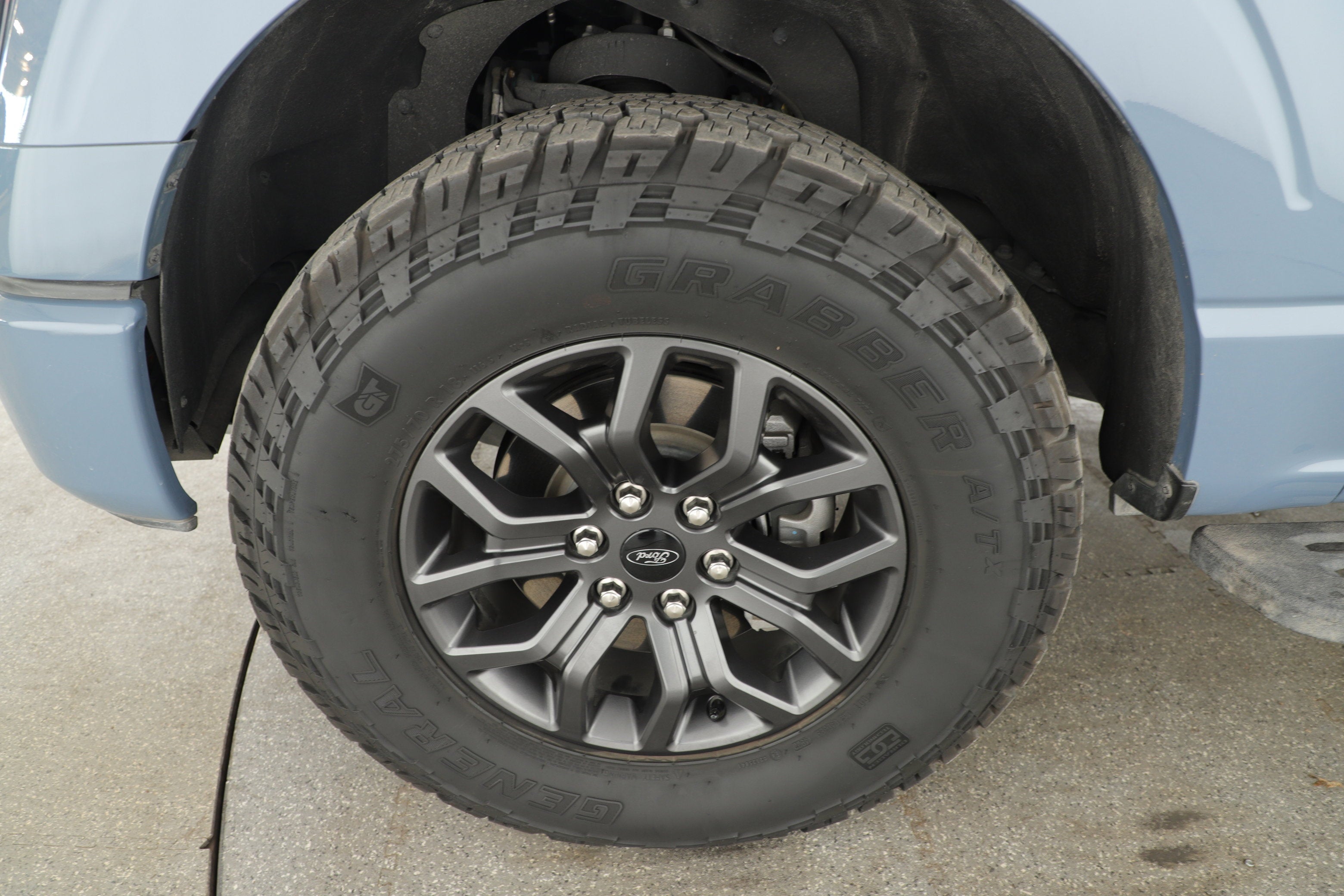 2023 Ford F-150 Base