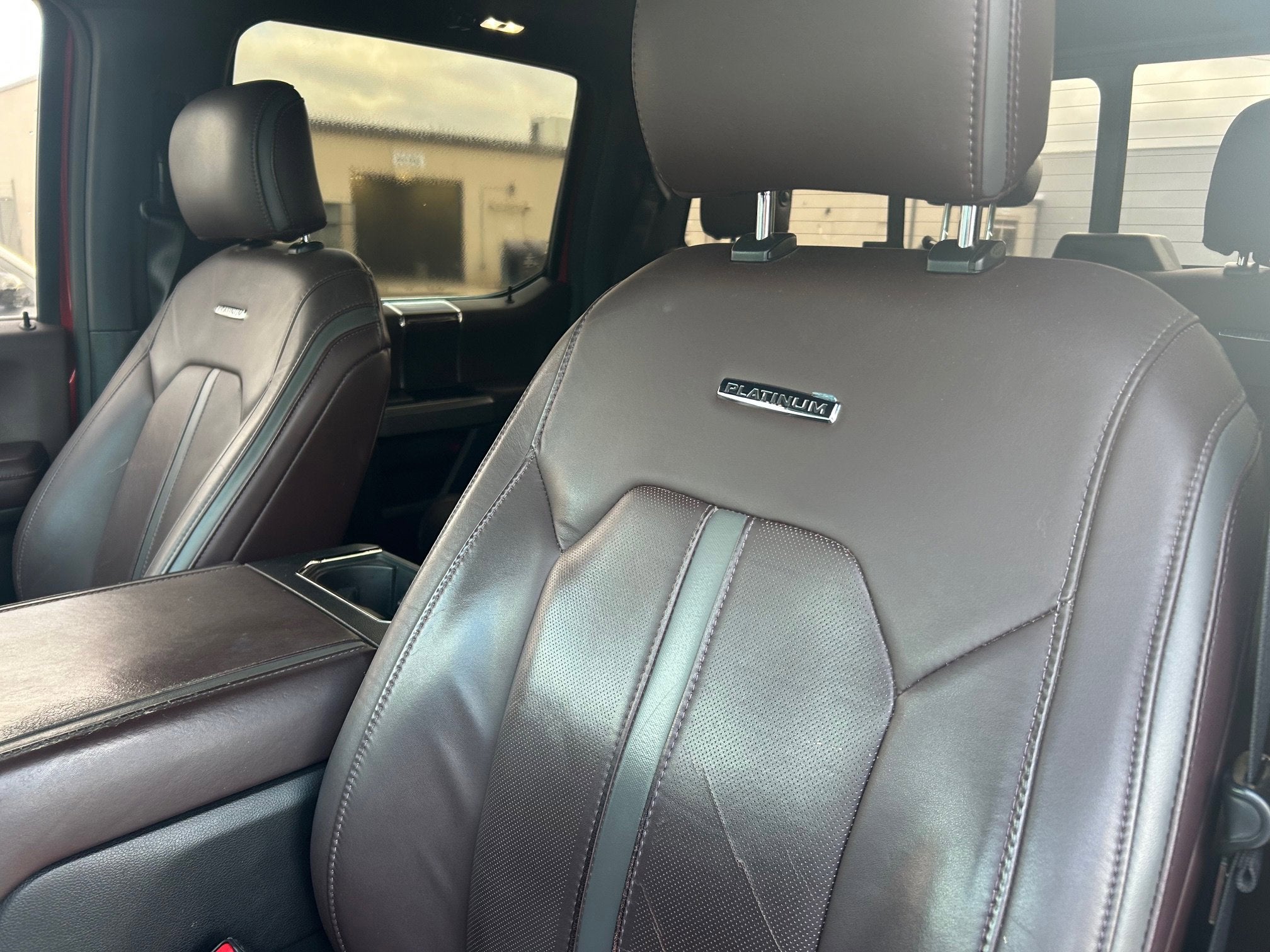 2015 Ford F-150 Platinum