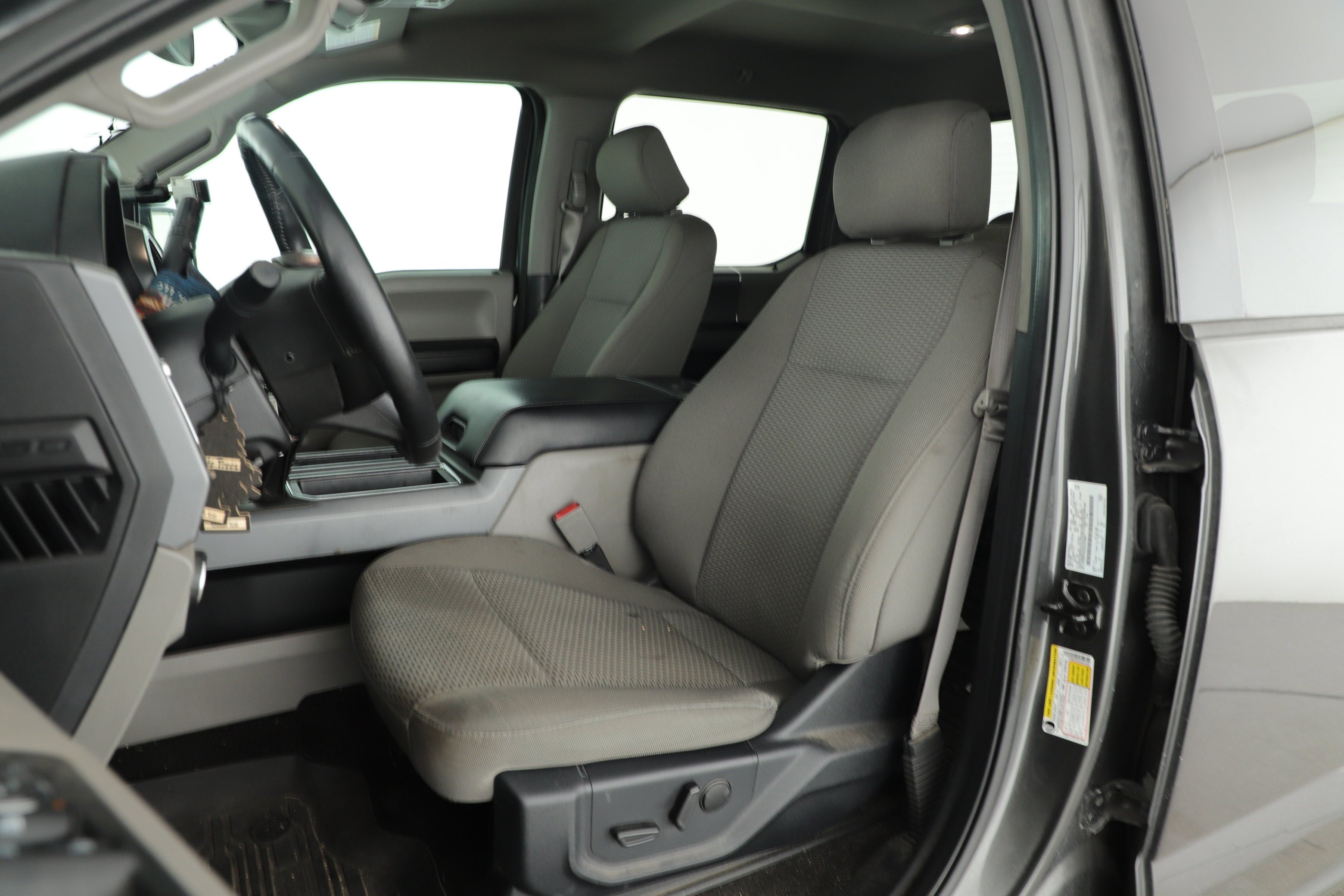 2020 Ford F-150 Base