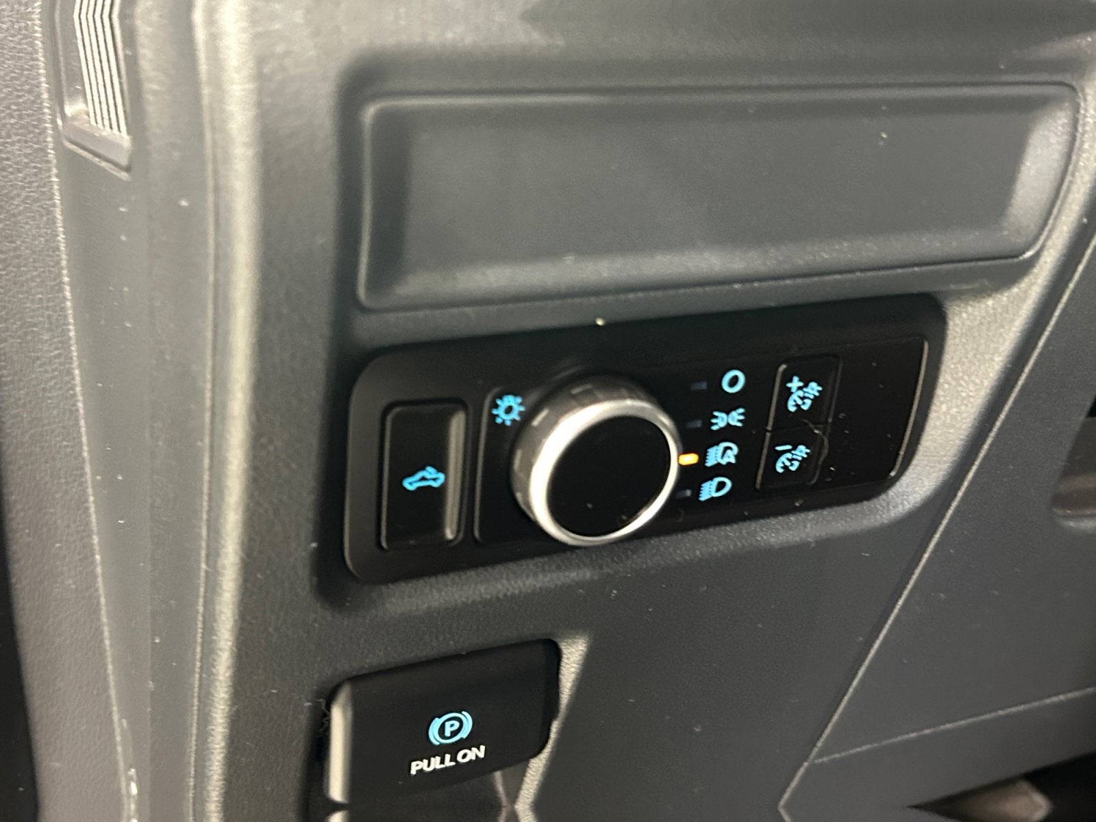 2023 Ford F-150 STX