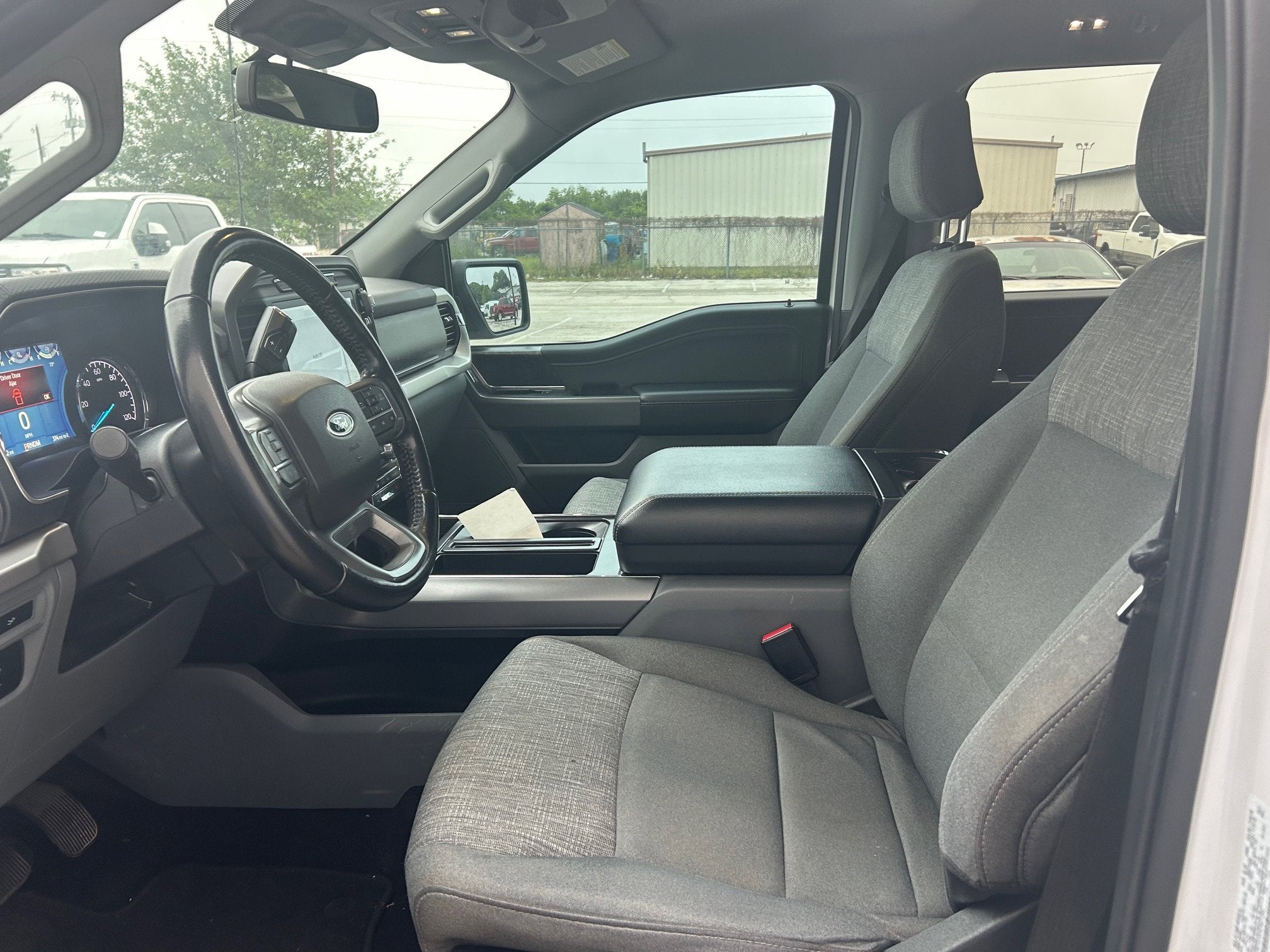 2022 Ford F-150 Base