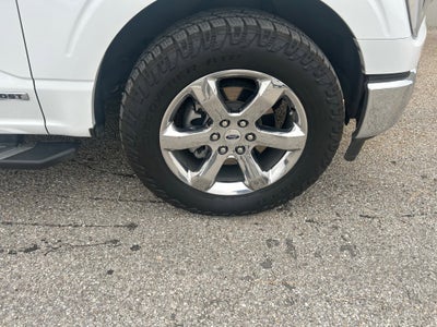 2022 Ford F-150 Base