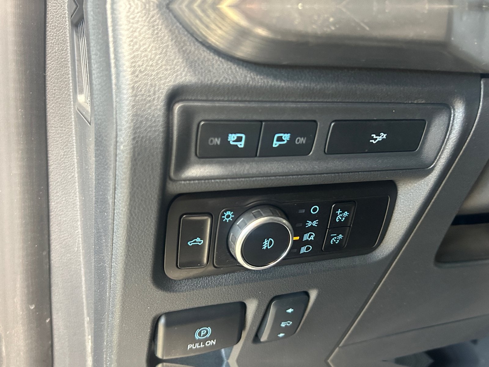 2023 Ford F-150 Base