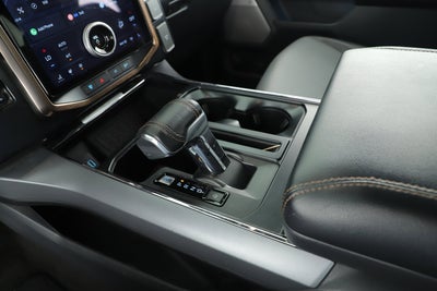 2023 Ford F-150 Lightning Base