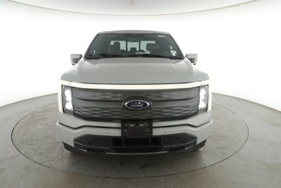 2023 Ford F-150 Lightning Base