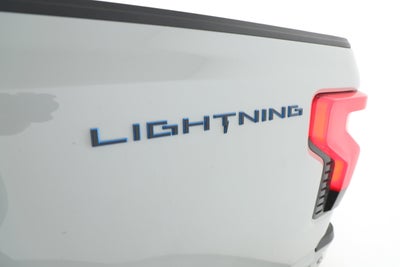 2023 Ford F-150 Lightning Base