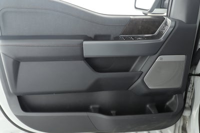 2023 Ford F-150 Lightning Base