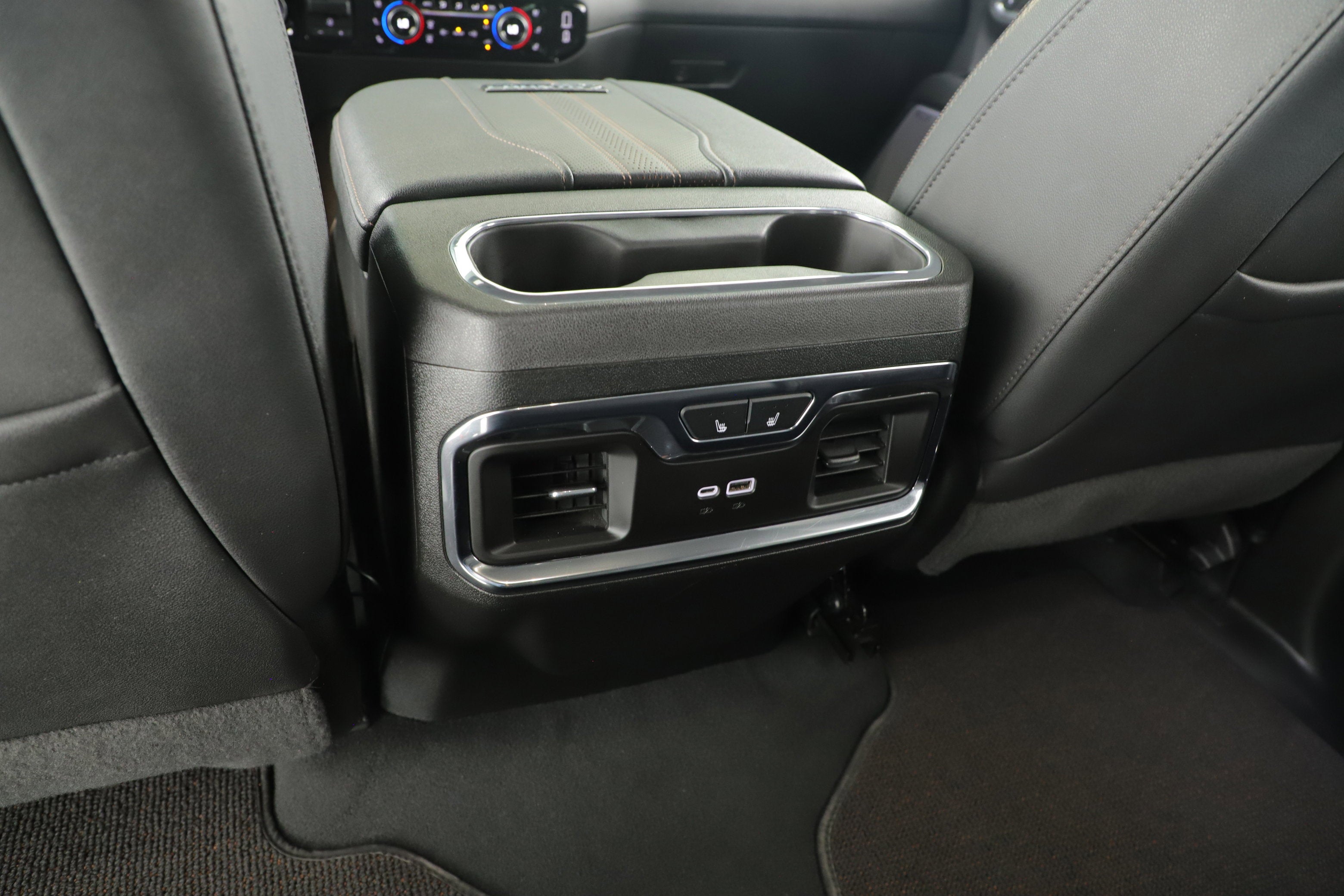 2024 Chevrolet Silverado 3500HD High Country