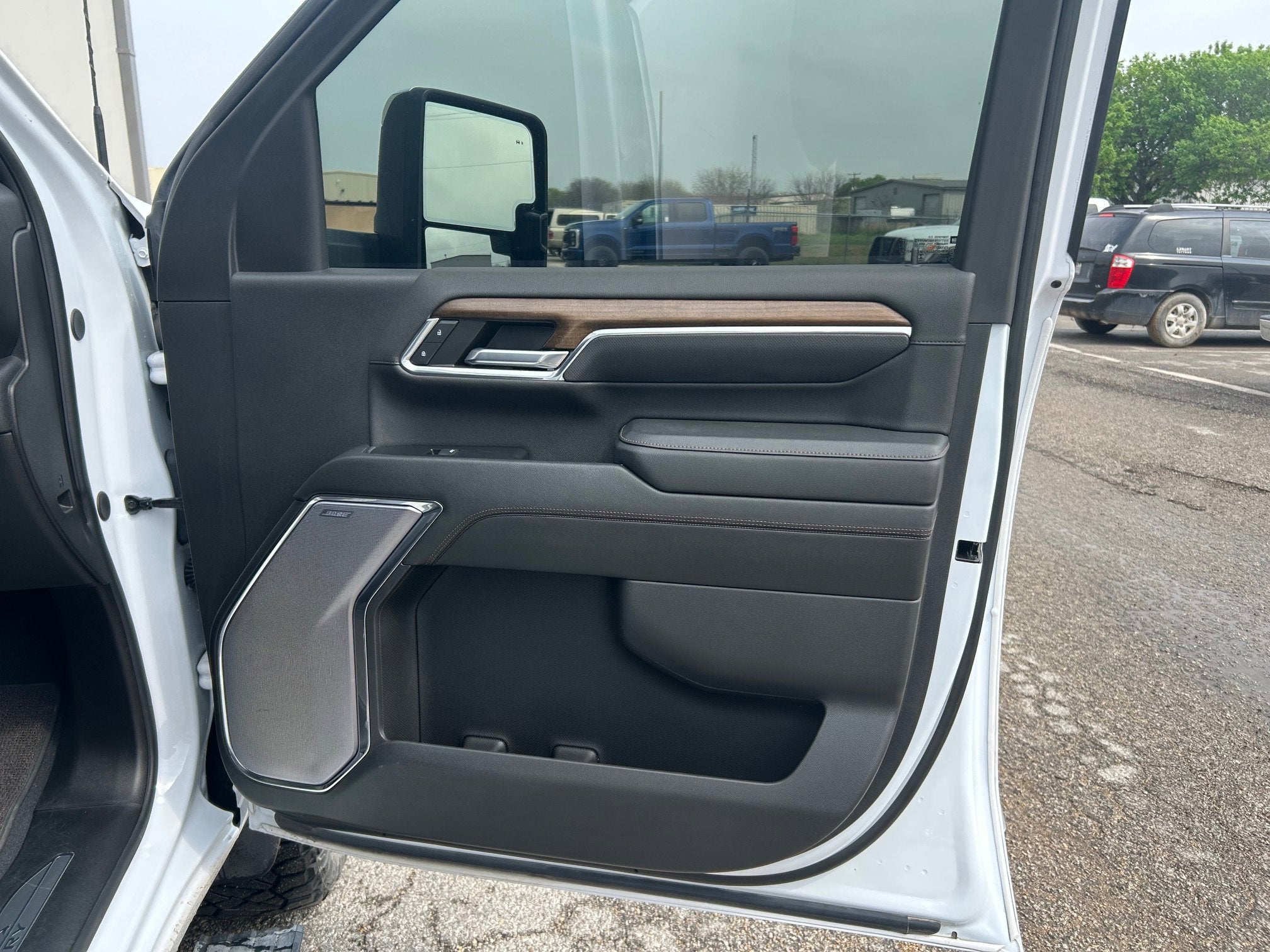 2024 Chevrolet Silverado 3500HD High Country