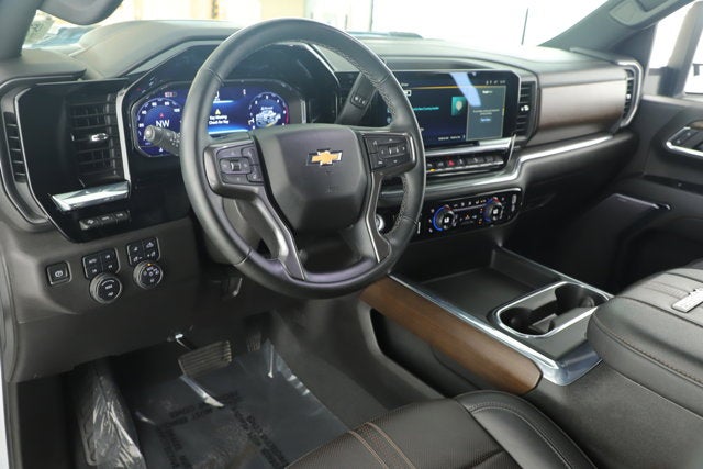 2024 Chevrolet Silverado 3500HD High Country