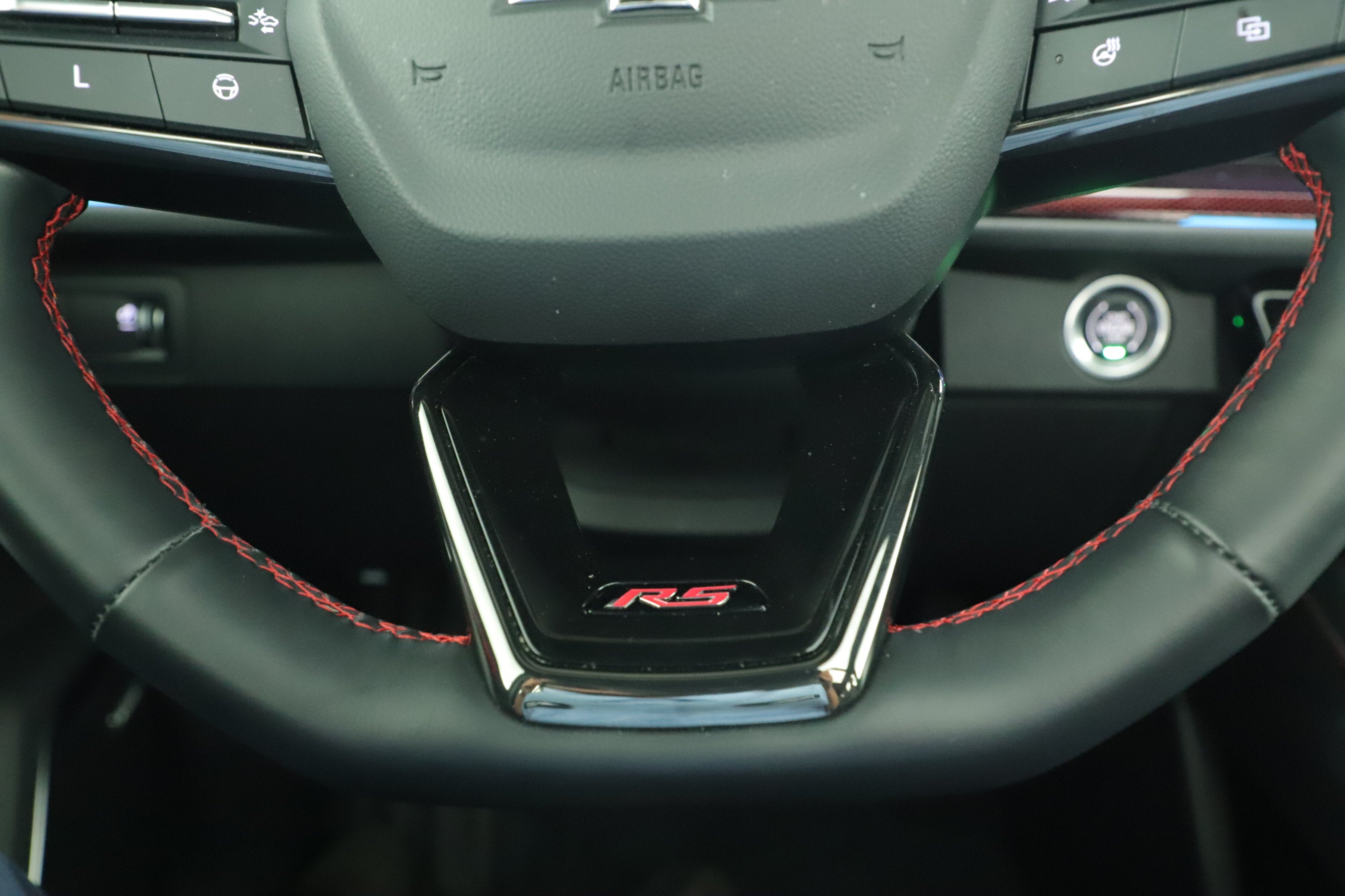 2024 Chevrolet Traverse FWD RS