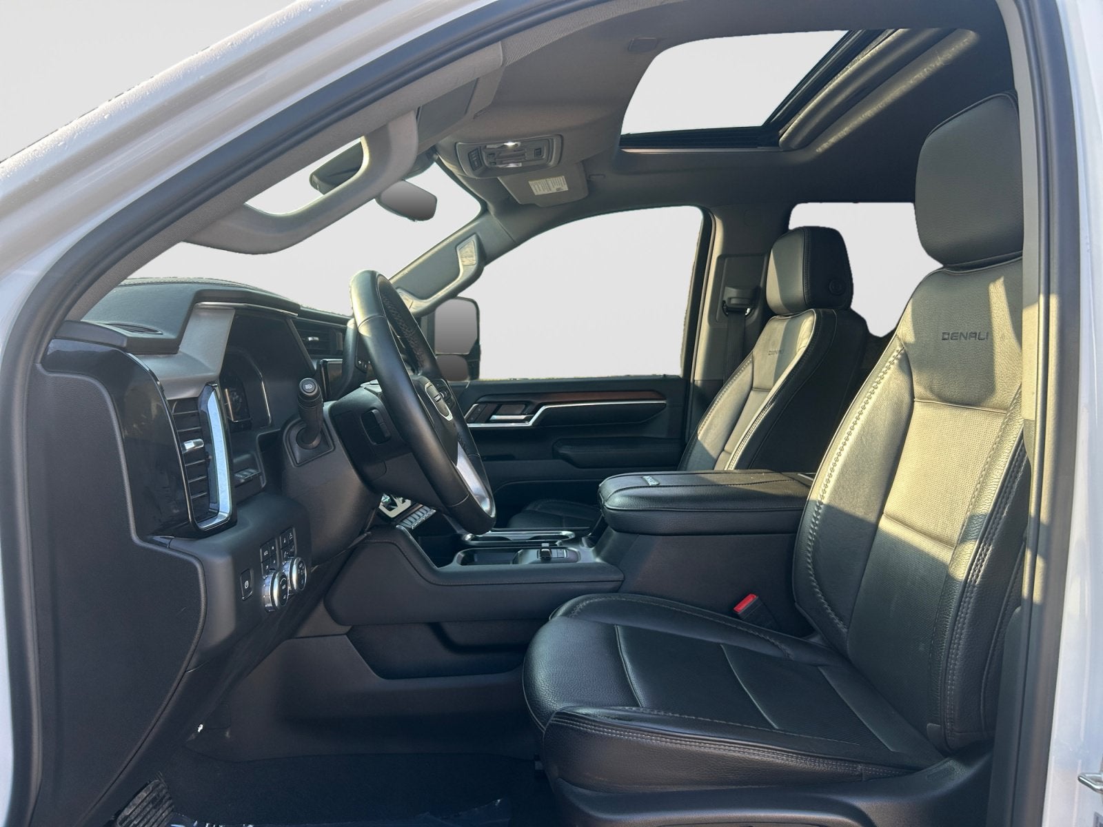 2025 GMC Sierra 2500HD Denali