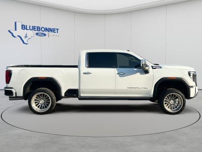 2025 GMC Sierra 2500HD Denali