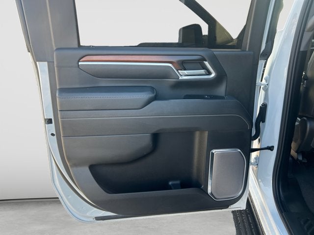 2025 GMC Sierra 2500HD Denali