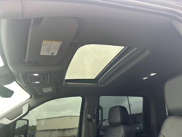 2025 GMC Sierra 2500HD Denali