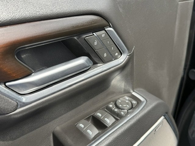 2025 GMC Sierra 2500HD Denali