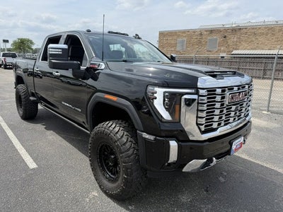 2025 GMC Sierra 2500HD Denali