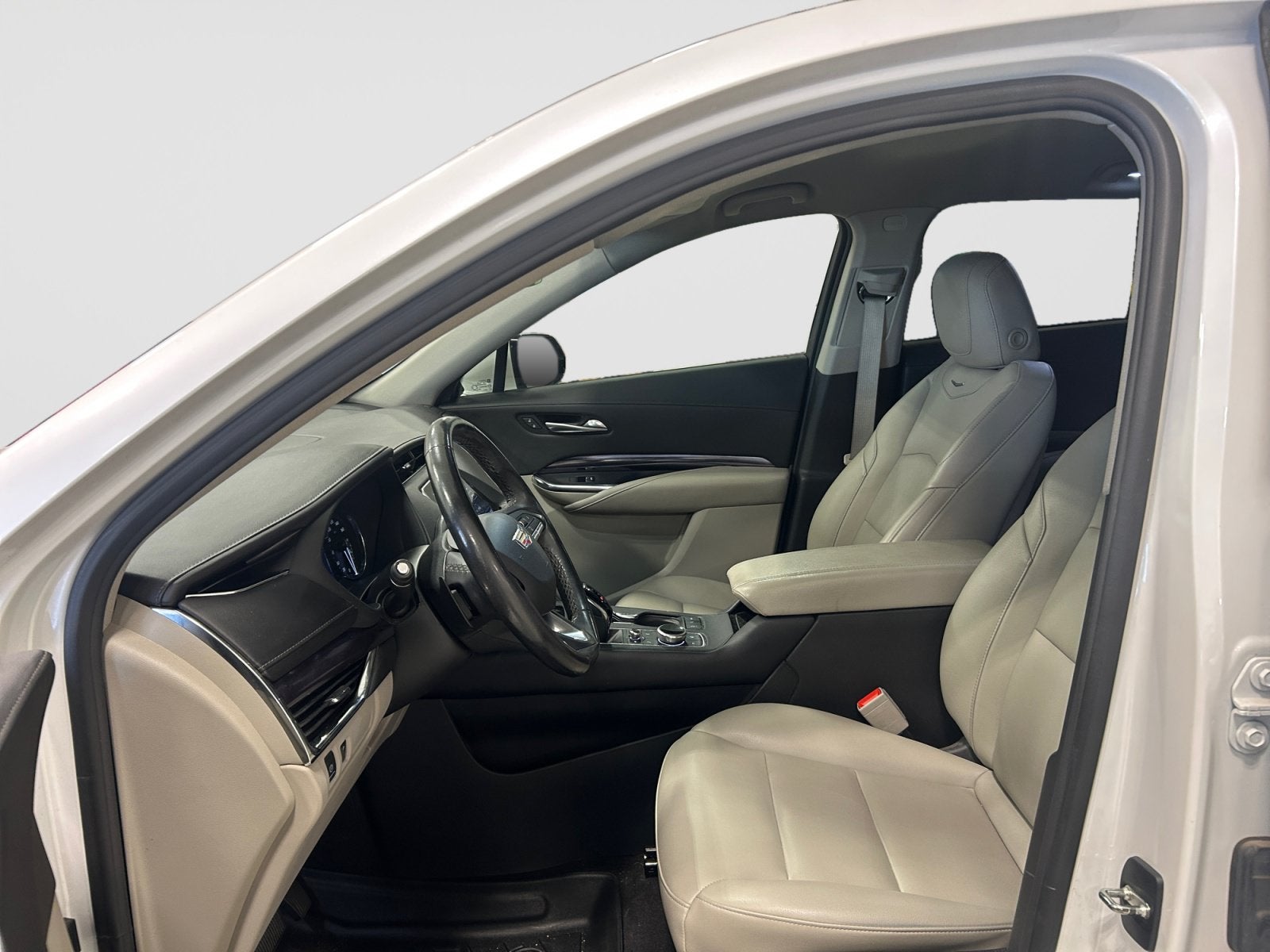2023 Cadillac XT4 FWD Luxury