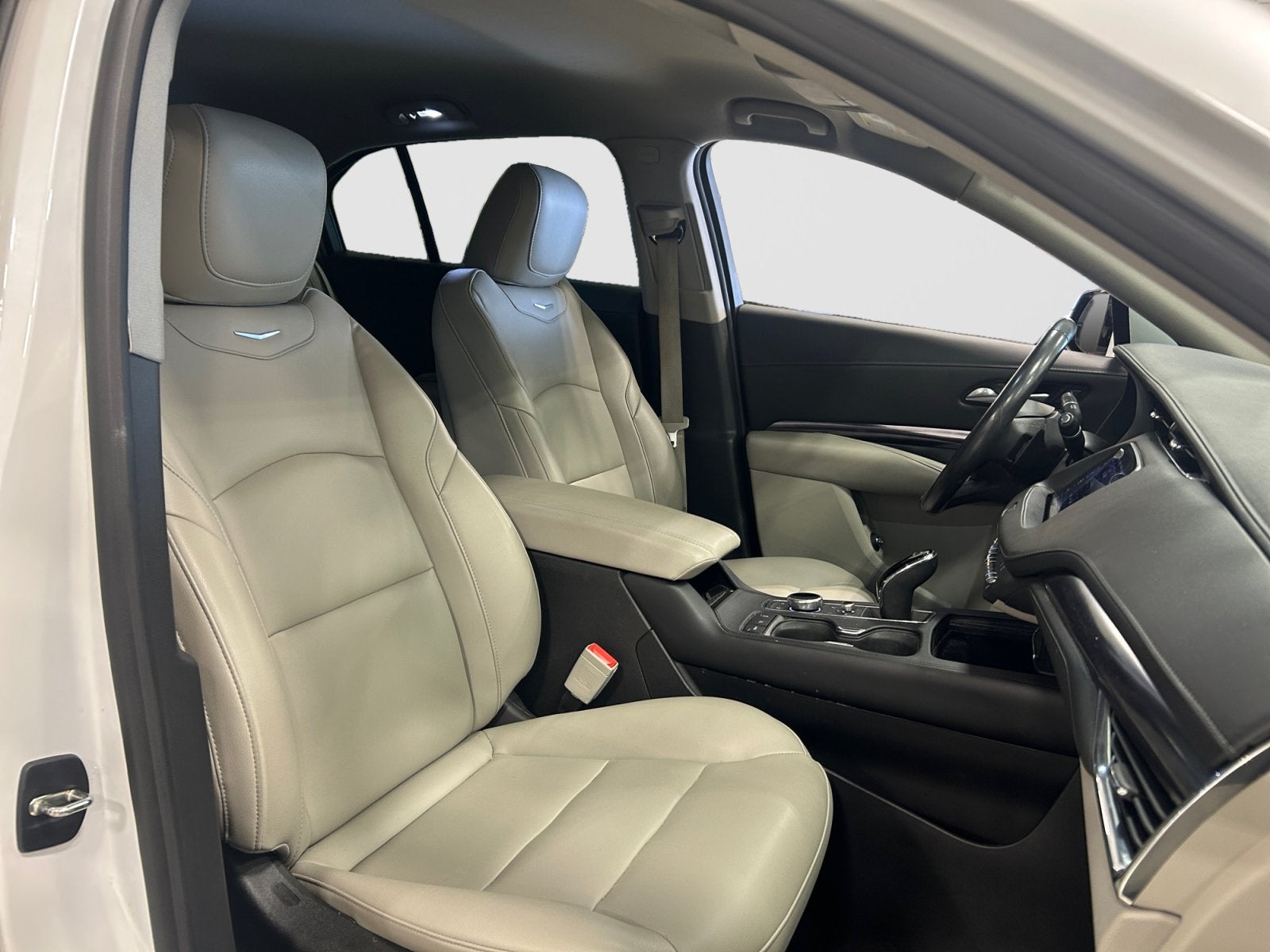 2023 Cadillac XT4 FWD Luxury
