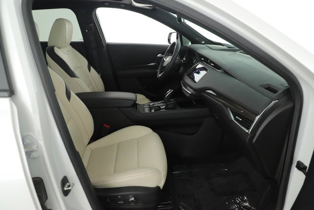 2022 Cadillac XT4 FWD Sport