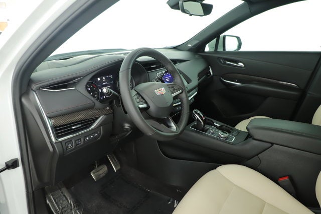 2022 Cadillac XT4 FWD Sport