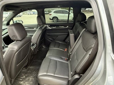 2023 Cadillac XT6 FWD Premium Luxury