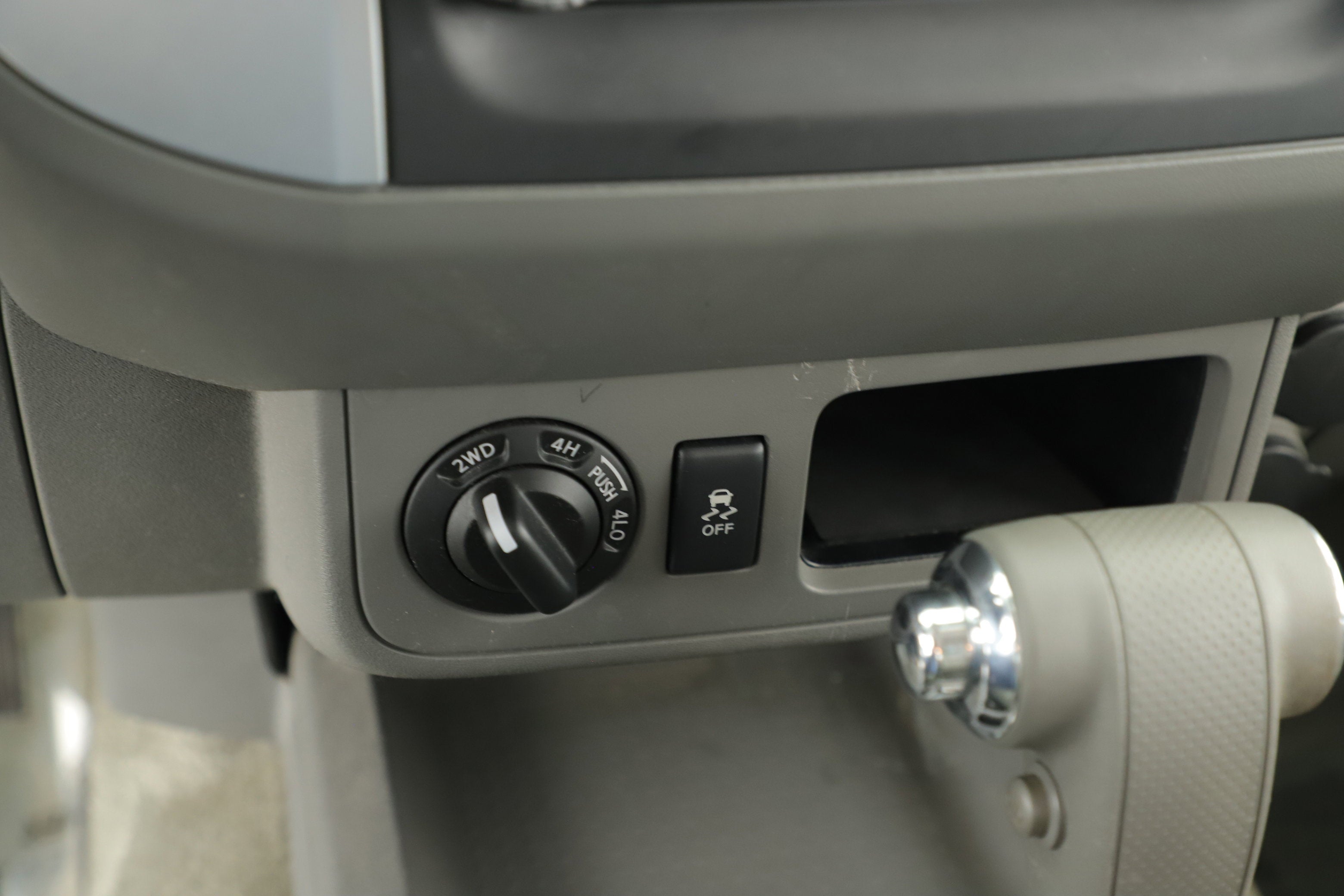 2016 Nissan Frontier Base