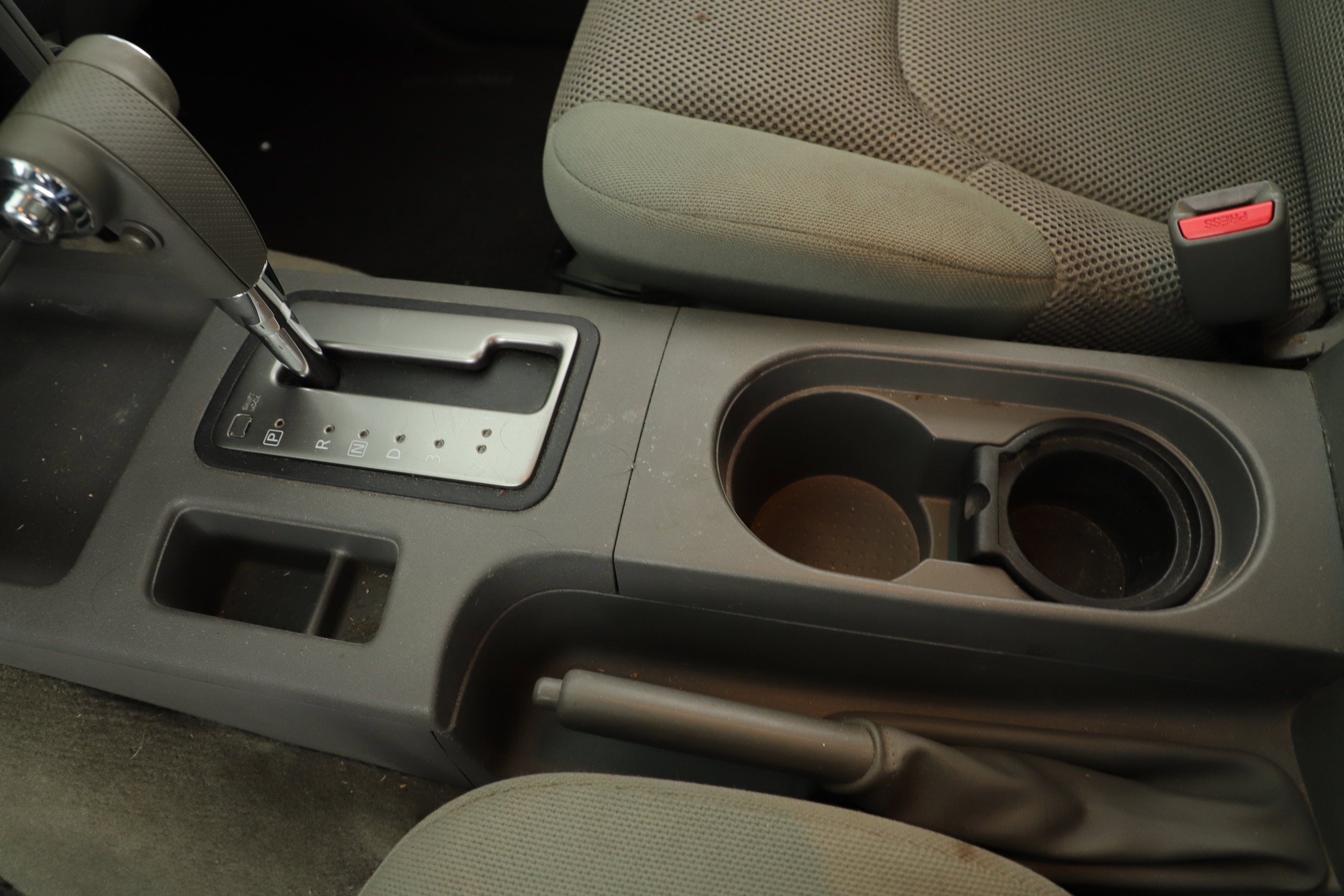 2016 Nissan Frontier Base