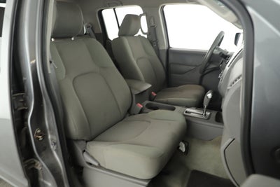 2016 Nissan Frontier Base