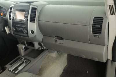 2016 Nissan Frontier Base
