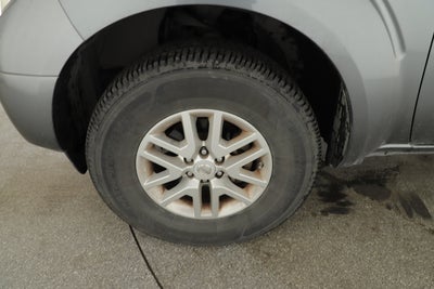 2016 Nissan Frontier Base