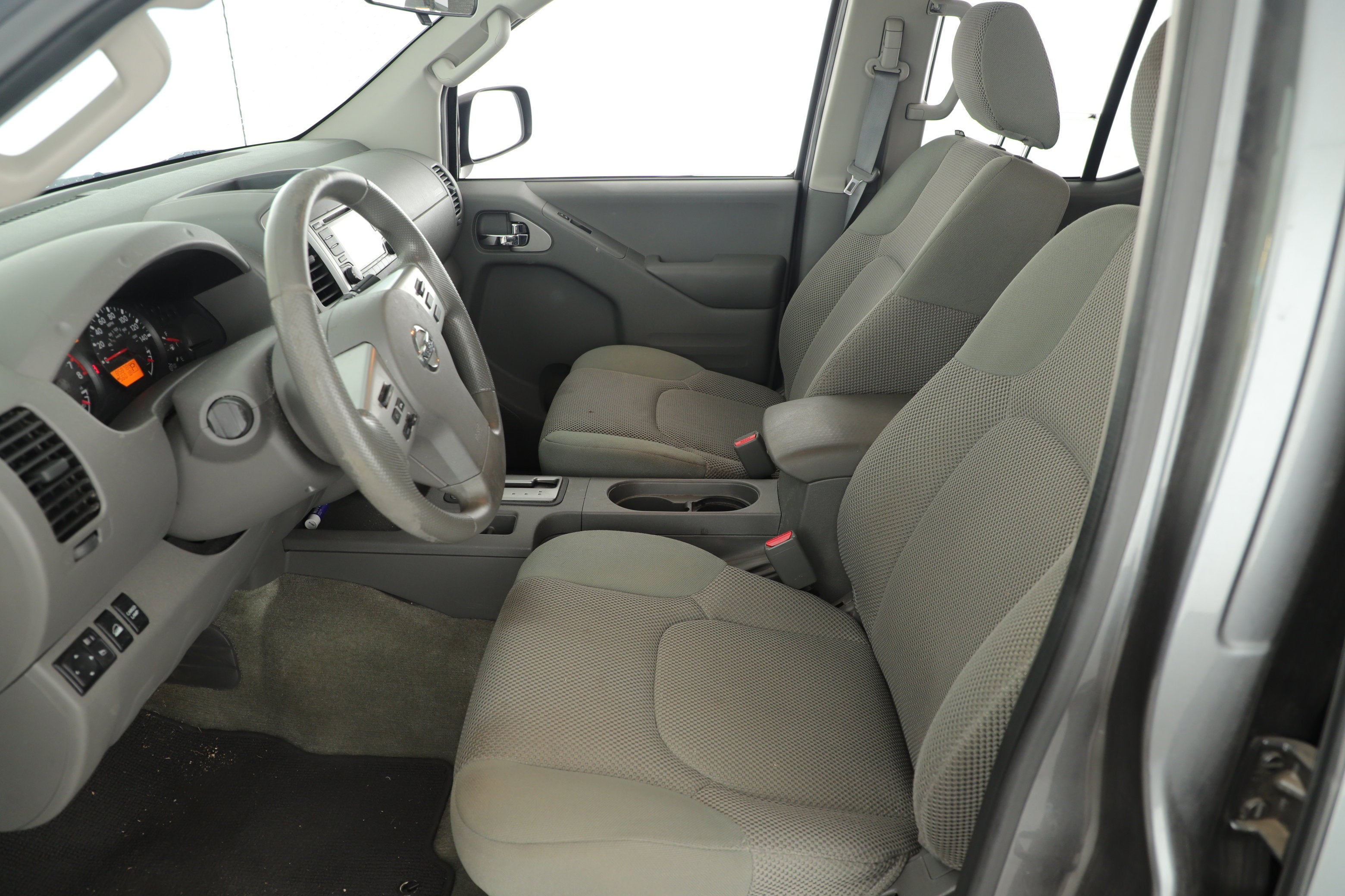 2016 Nissan Frontier Base