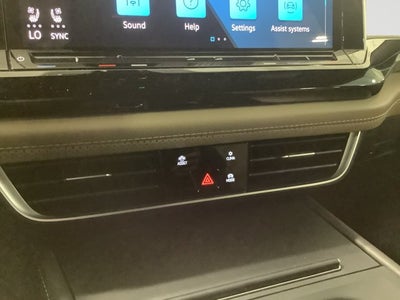 2024 Volkswagen Atlas Cross Sport 2.0T SE