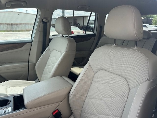 2024 Volkswagen Atlas 2.0T SE