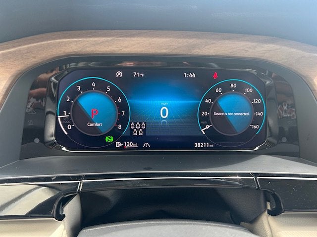 2024 Volkswagen Atlas 2.0T SE