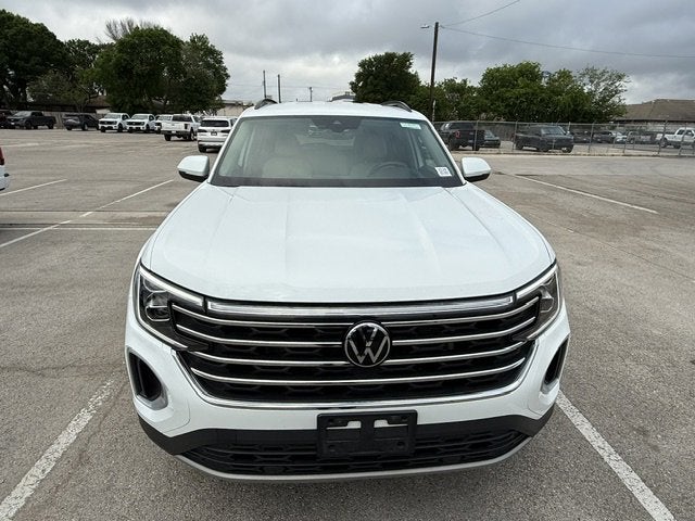 2024 Volkswagen Atlas 2.0T SE