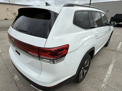2024 Volkswagen Atlas 2.0T SE