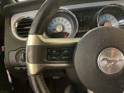 2012 Ford Mustang V6
