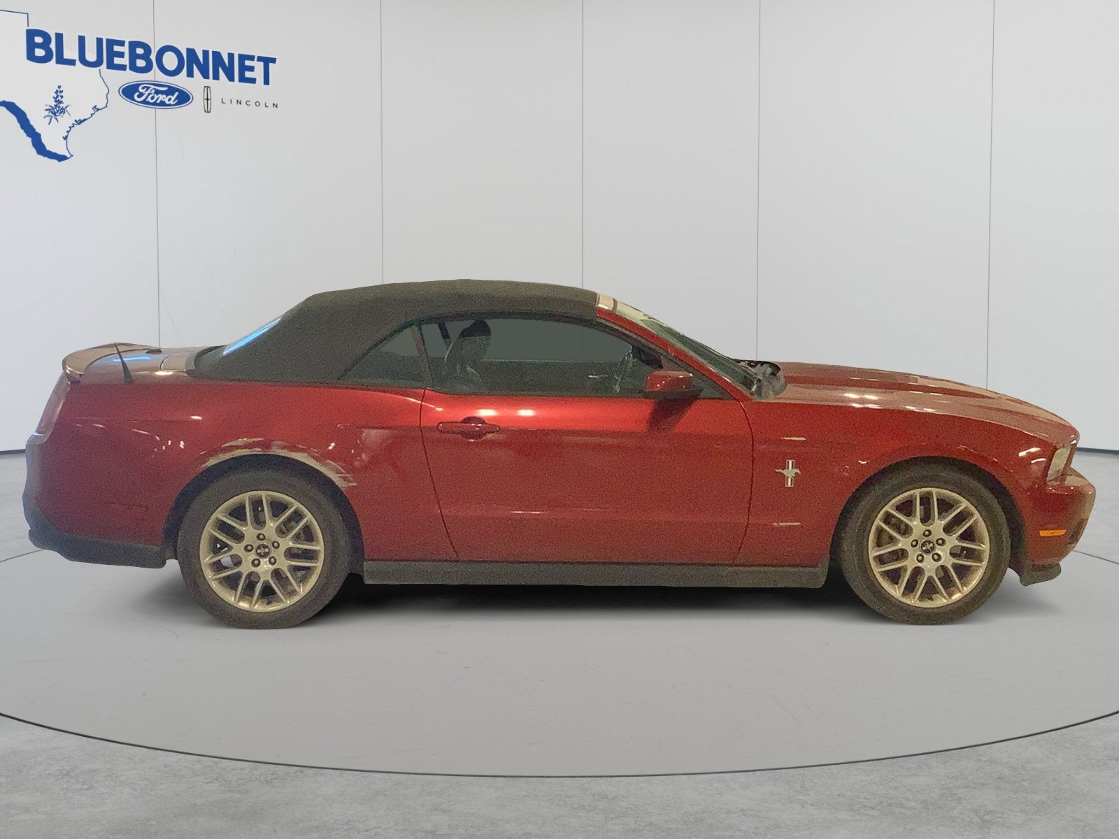 2012 Ford Mustang V6