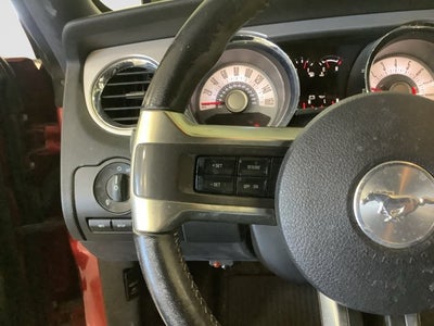2012 Ford Mustang V6