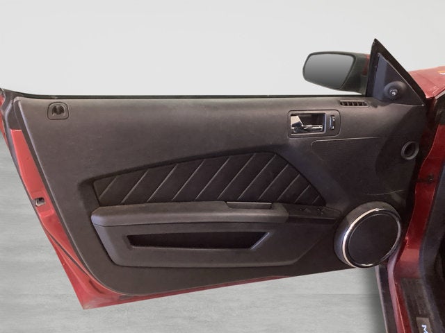 2012 Ford Mustang V6