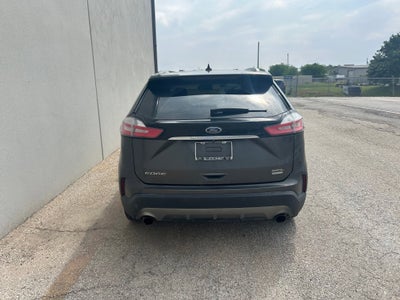 2020 Ford Edge Base