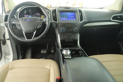 2020 Ford Edge Base