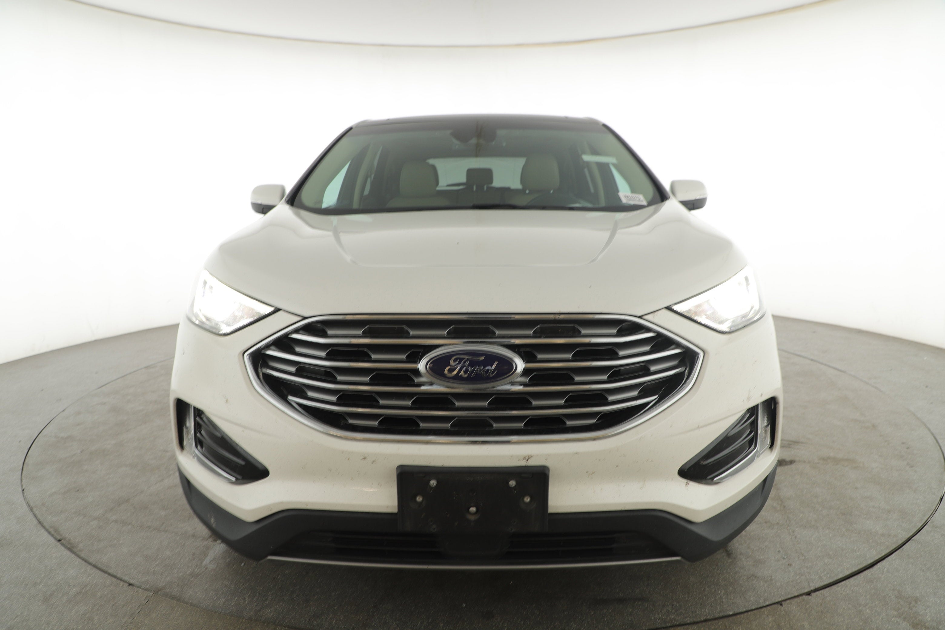 2020 Ford Edge Base