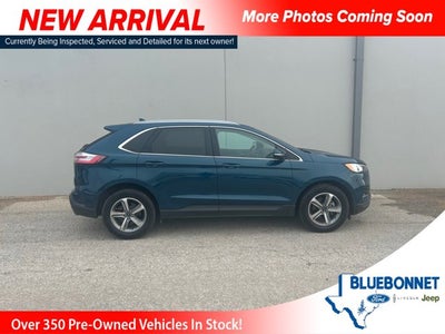 2020 Ford Edge Base