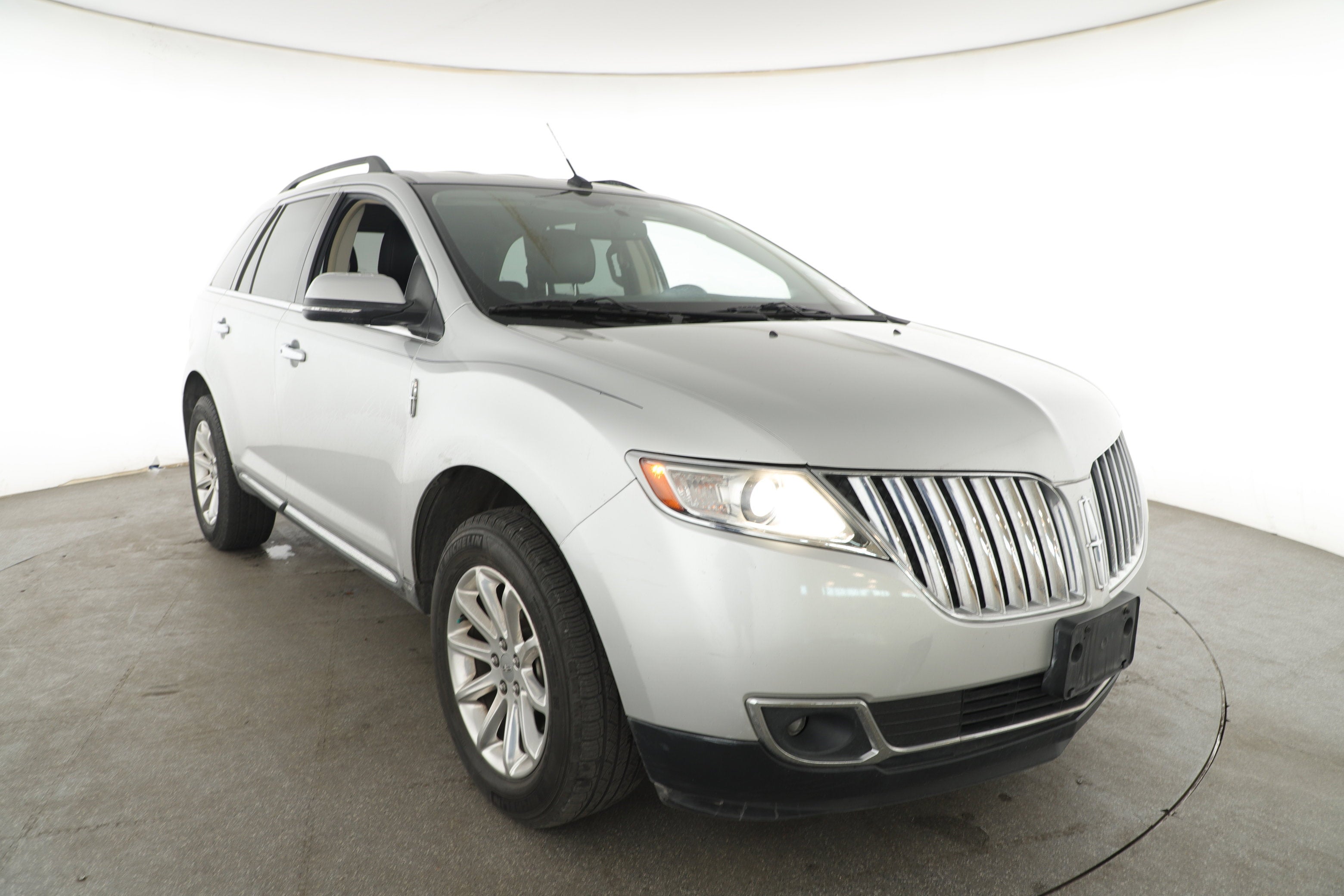 2015 Lincoln MKX Base