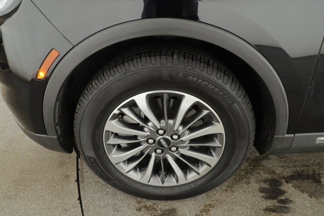 2021 Lincoln Nautilus Standard