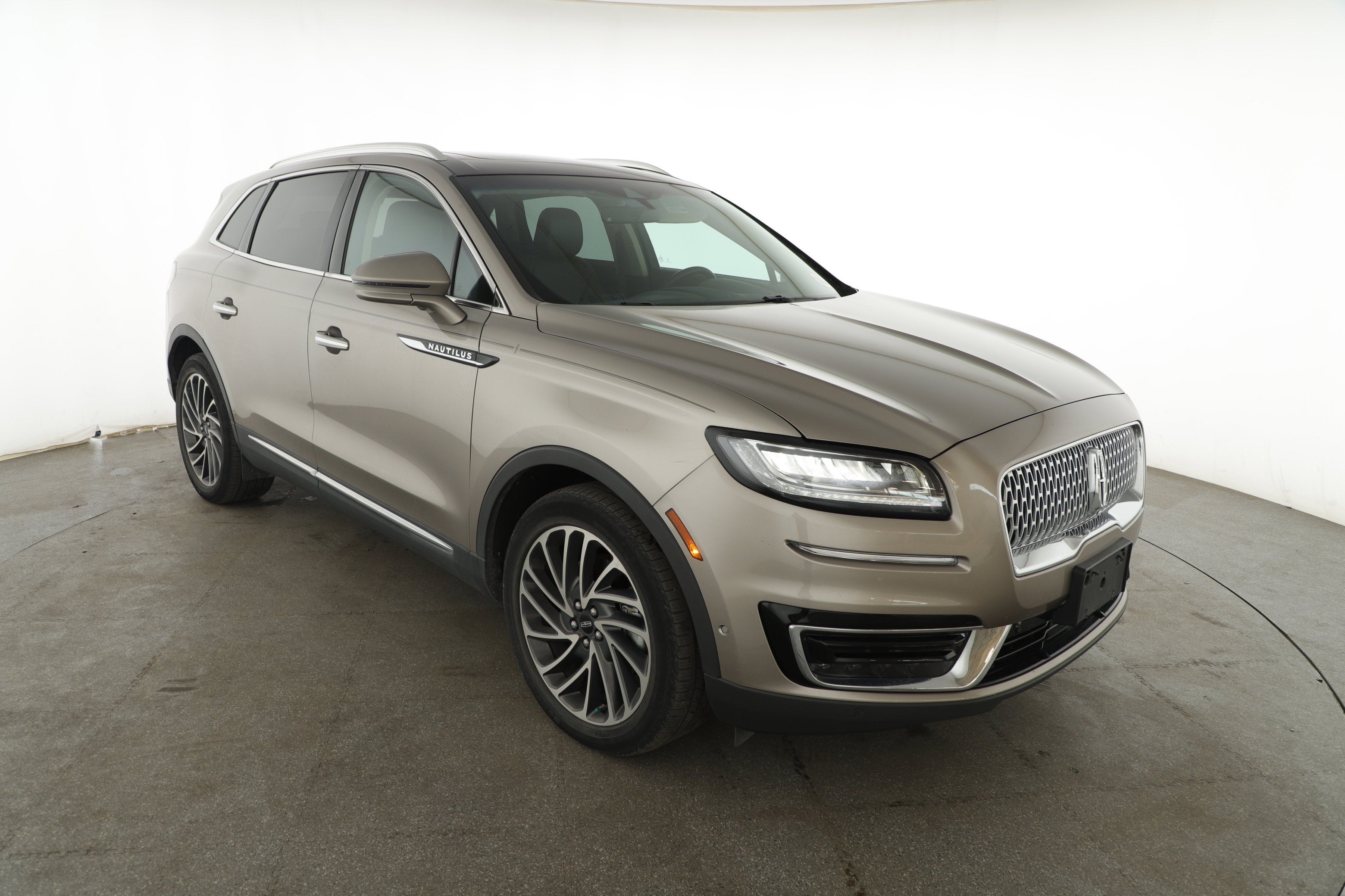 2020 Lincoln Nautilus Reserve