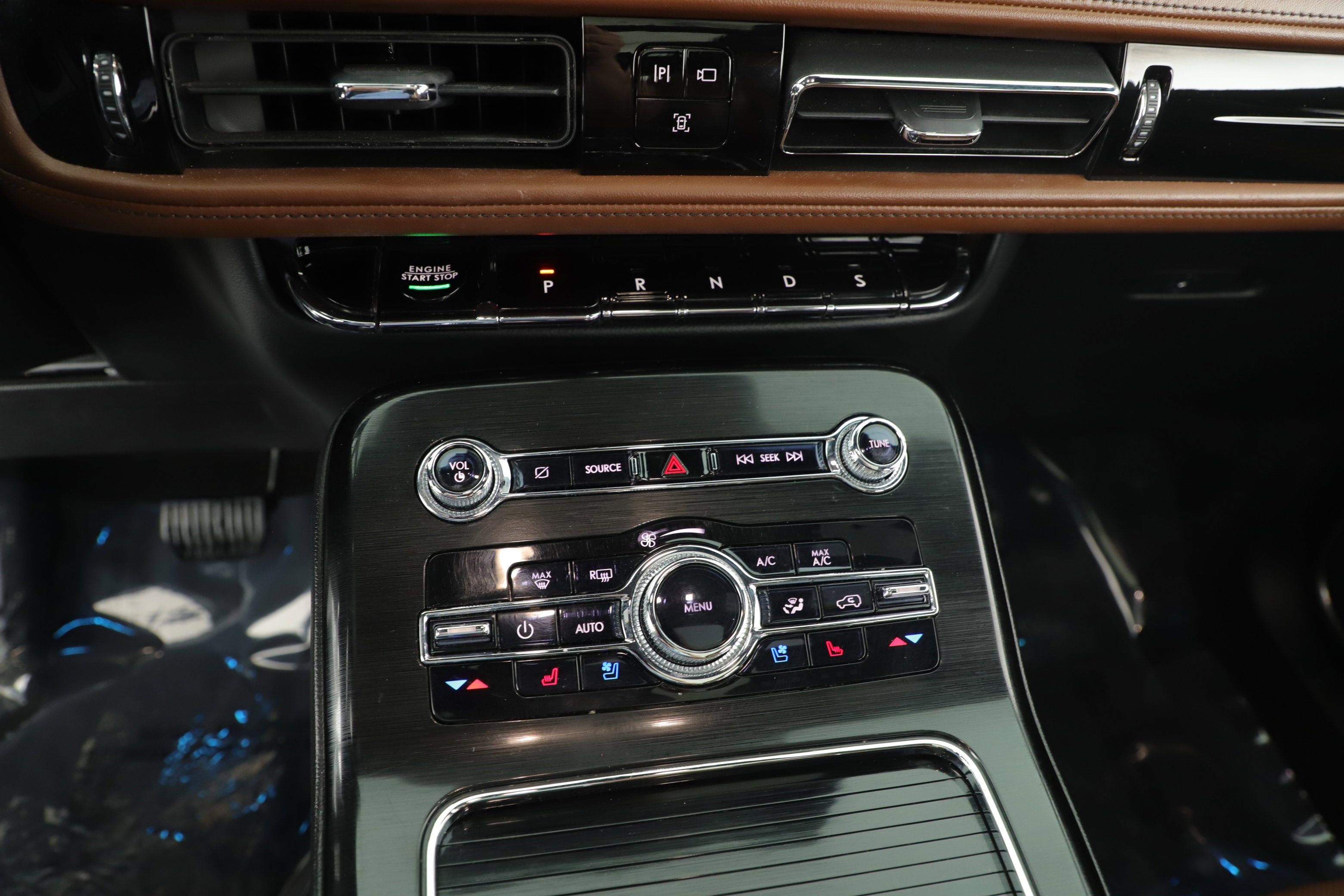 2021 Lincoln Nautilus Reserve